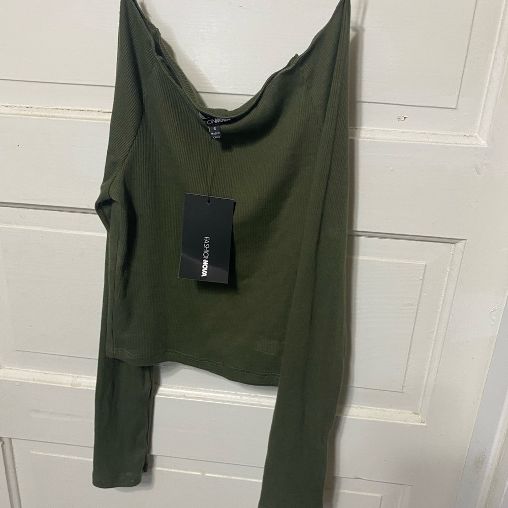 Fashion nova top